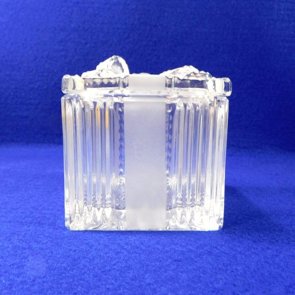 Crystal Clear Present Trinket  / Vanity Box Poland 24% Lead Crystal - Picture 3 of 7